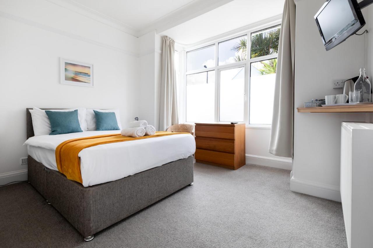 Oasis House Hotell Falmouth Eksteriør bilde