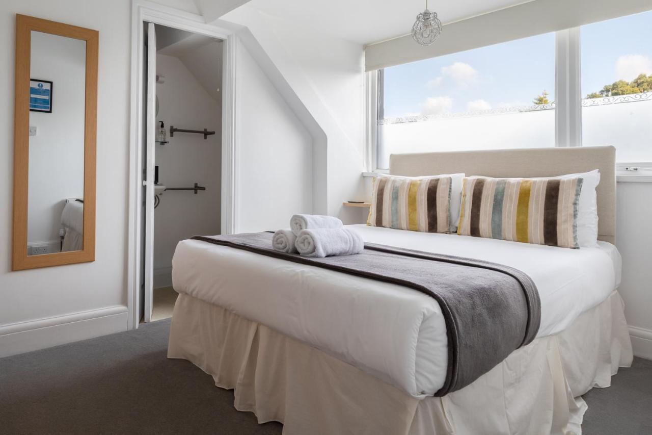 Oasis House Hotell Falmouth Eksteriør bilde