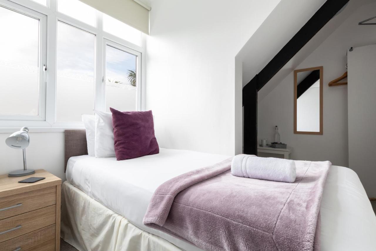 Oasis House Hotell Falmouth Eksteriør bilde